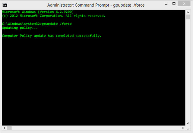Chạy lệnh “gpupdate /force” trong cửa sổ Command Prompt để chính sách được áp dụng. "Tuyệt chiêu" diệt virus Autorun bằng tay