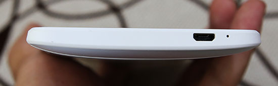 HTC One Max về Việt Nam giá 18 triệu đồng