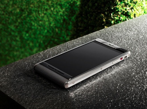 Vertu giới thiệu smartphone Android giá hơn 100 triệu đồng Vertu giới thiệu smartphone Android giá hơn 100 triệu đồng