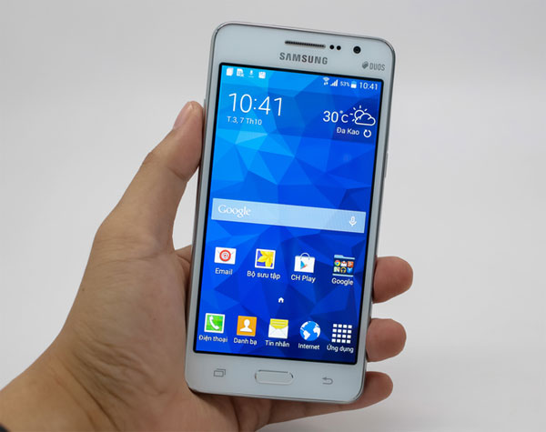 Mở hộp Samsung Grand Prime tại Việt Nam