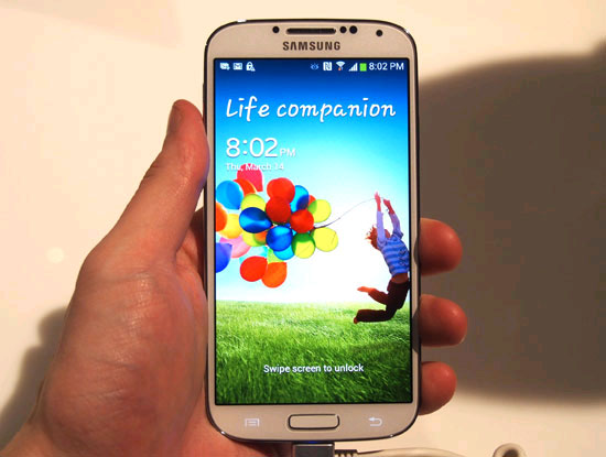 Samsung Galaxy S4 Giá Galaxy S4 chính hãng chỉ còn 8 triệu