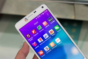 Mở hộp Galaxy Note 4 bản 2 SIM giá 20 triệu đồng