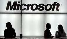 Thêm 800 nhân viên Microsoft mất việc 