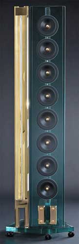 Loa Force dạng cột, cao 1,8 mét. Ảnh: Ultimateavmag.