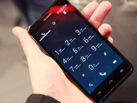 Huawei ra mắt “dế” lõi tứ Ascend D2 màn hình khủng