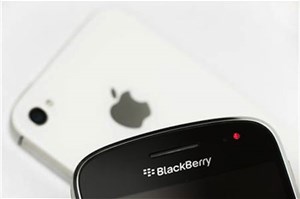 BlackBerry gây dị ứng hơn iPhone