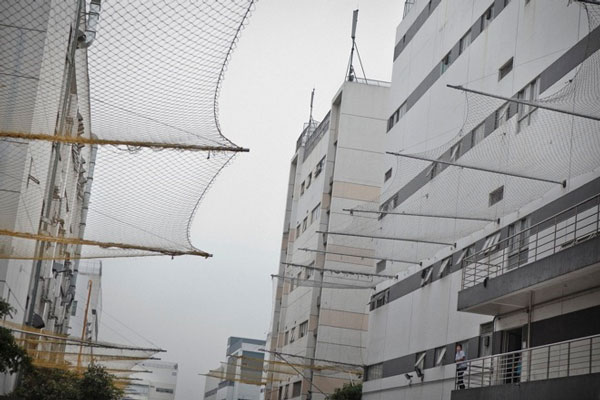 iPhone 5 sắp được sản xuất bằng robot?