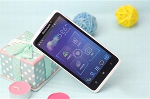 Lenovo sẽ đoạt “ngôi vương” smartphone Samsung?