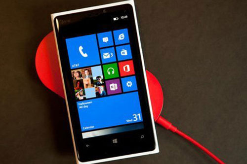 Điện thoại Nokia Lumia 920 5 smartphone với tính năng "độc"