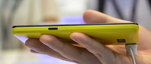 Huawei trình làng smartphone tầm trung Ascend W2