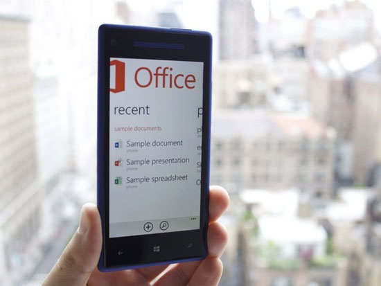 8 điểm Microsoft bỏ xa Apple ở thời điểm hiện tại