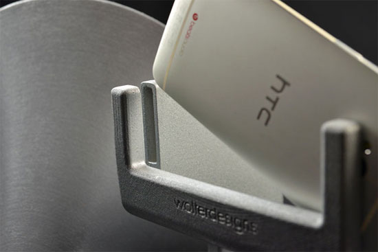 HTC chơi trội, sản xuất loa ngoài giá 8000 USD cho HTC One