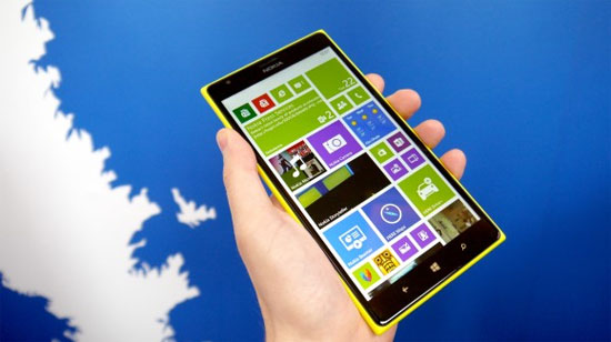 Lumia 1520 sắp có “hậu duệ” Nokia chuẩn bị tung hàng mới mang tên Lumia 1820