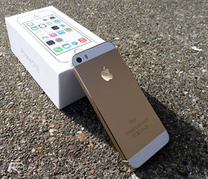 iPhone 5S 32GB màu vàng chính hãng vừa bán đã cháy hàng