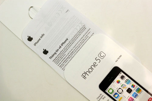 iPhone 5S và 5C chính hãng bắt đầu được bán Mở hộp bộ đôi iPhone 5S và 5C chính hãng