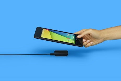 Google bán ra loạt phụ kiện độc cho Nexus 5