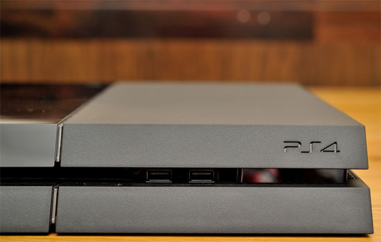 Trên tay Sony PS 4 ở Việt Nam