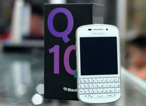 Điện thọai BlackBerry Q10 5 smartphone cao cấp hàng xách tay rớt giá mạnh