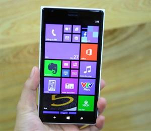 Mở hộp Nokia Lumia 1520, Windows Phone lõi tứ đầu tiên