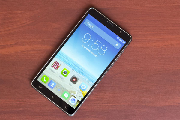 Star 600 sở hữu màn hình IPS 6 inch Phablet Android dùng chip lõi tứ giá 3 triệu đồng