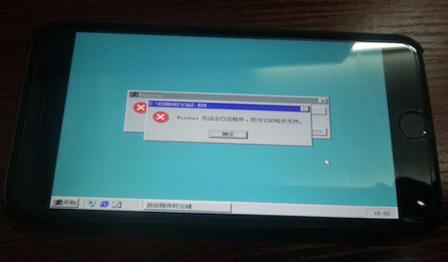 iPhone 6 Plus chạy thành công Windows 98 iPhone 6 Plus chạy thành công Windows 98