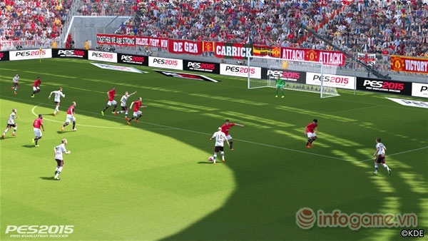 Vừa ra mắt, PES 2015 được giới chuyên môn khen hết lời