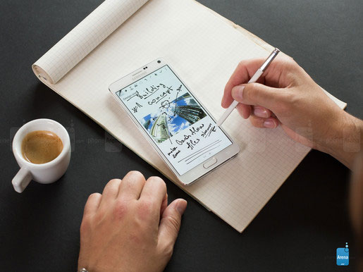 10 ưu điểm trên Galaxy Note 4 khiến iPhone 6 Plus ganh tị