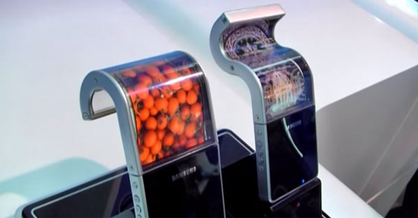 Samsung gây choáng khi tung “màn hình uốn cong” độc đáo
