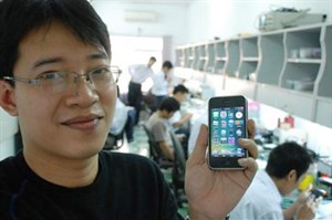 'Bẻ khóa' iPhone 3G của người Việt lên báo quốc tế