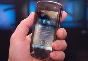 Nokia N97 chưa thể 'hạ bệ' iPhone