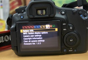 Canon 'bí mật' nâng cấp firmware cho 60D
