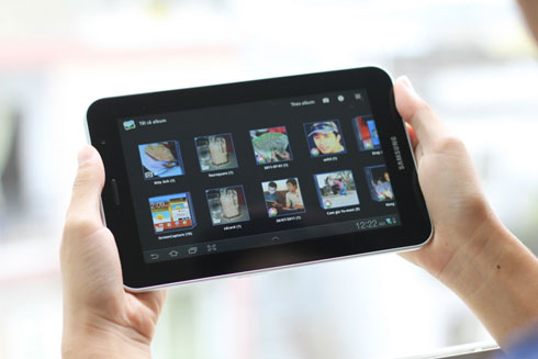 Galaxy Tab 7.0 Plus chính hãng giá 12,5 triệu đồng