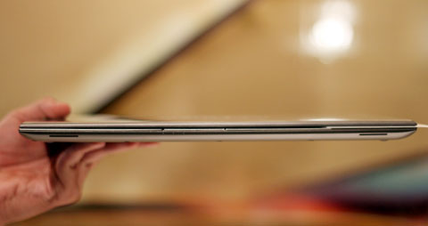 Nhìn từ phía trước.