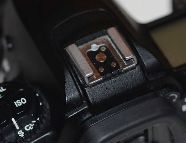 Hướng dẫn mua máy ảnh DSLR 