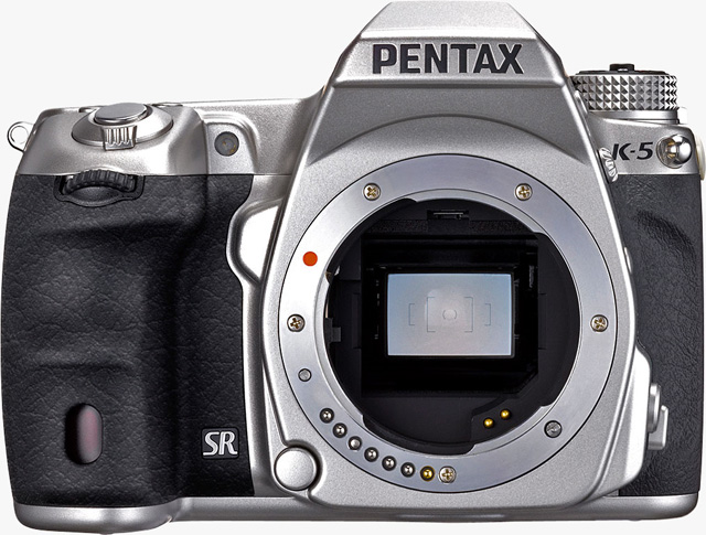 Pentax sẽ có máy ảnh DSLR full-frame.
