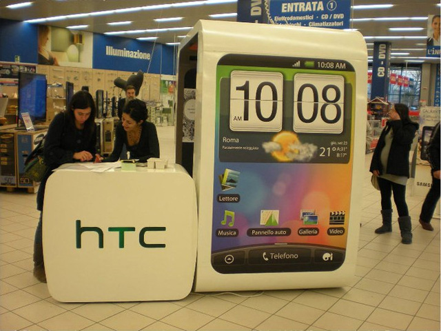 HTC thu gần một nửa doanh thu tại thị trường Mỹ.