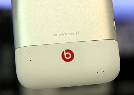 HTC Sensation XL chính hãng giá 15,9 triệu đồng