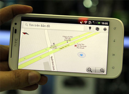 HTC Sensation XL chính hãng giá 15,9 triệu đồng