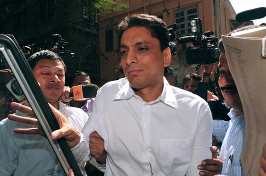 Những scandal chấn động năm 2011 của giới tỷ phú