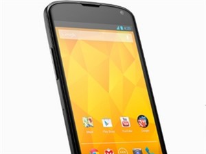 Smartphone Nexus 4 quá đắt hàng khiến LG chật vật