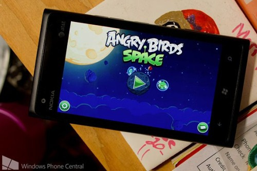 Đã có Angry Birds Space cho Windows Phone 7 Đã có Angry Birds Space cho Windows Phone 7