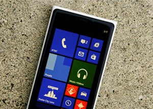 Nokia vá lỗi hao pin cho Lumia 920 và 820