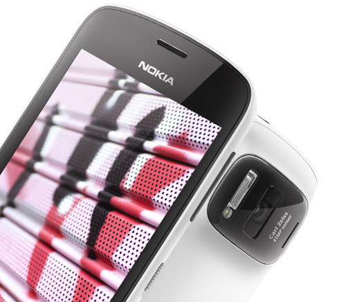 Những cái nhất trong làng điện thoại 2012