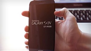 Clip Galaxy S IV với tính năng “độc”