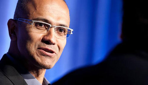 Ông Satya Nadella Microsoft sẽ vươn xa hơn ở mảng thiết bị và dịch vụ