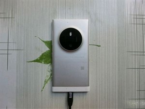 Lumia 1030 sẽ trang bị Camera 50MP, lớn hơn Lumia 1020