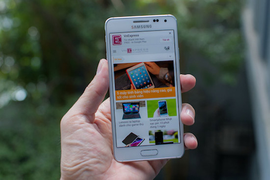 Samsung Galaxy Alpha 4 smartphone "xịt" trong năm 2014
