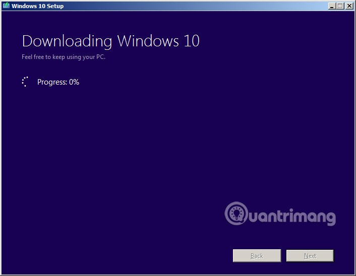 Đang tải file ISO Windows 10 vế máy tính