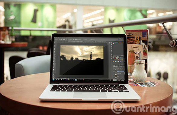 Màn hình Full HD Màn hình Full HD