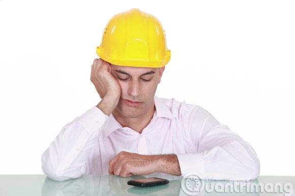 Những dấu hiệu cảnh báo bạn cần thay điện thoại mới